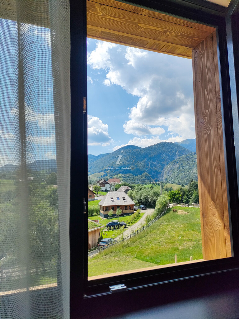 Vatra Chalet