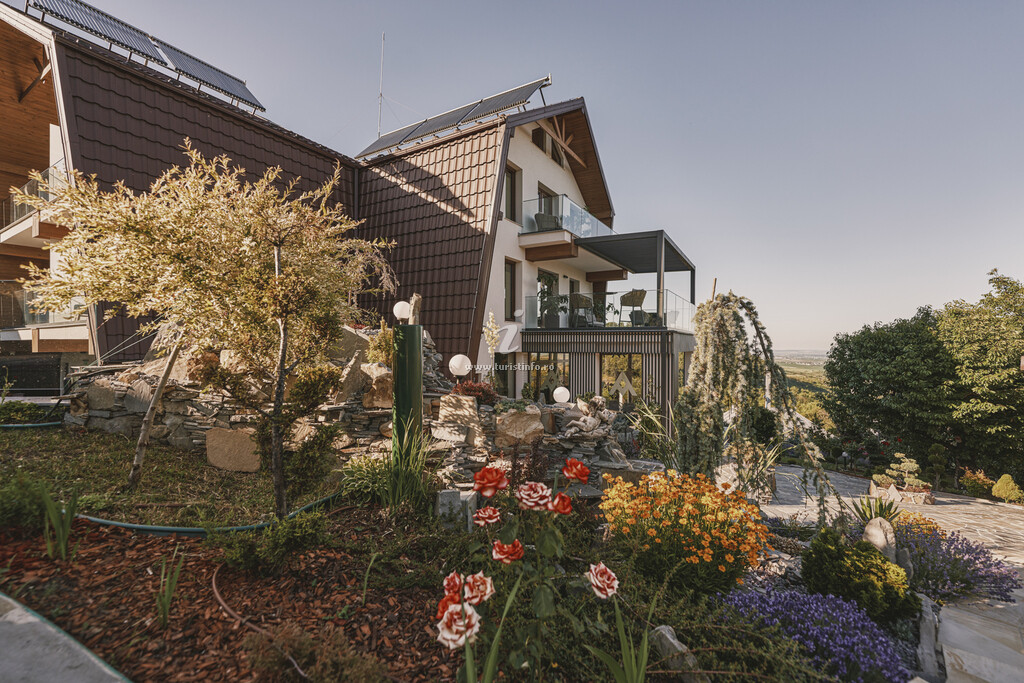 Ikabane - Varatec Resort