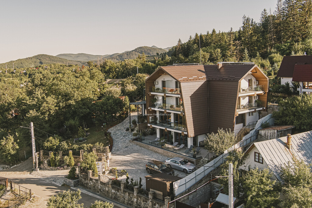 Ikabane - Varatec Resort