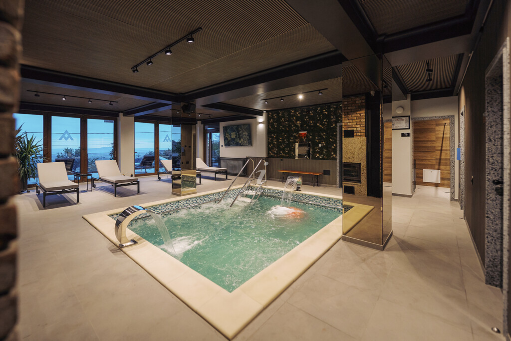 Ikabane - Varatec Resort
