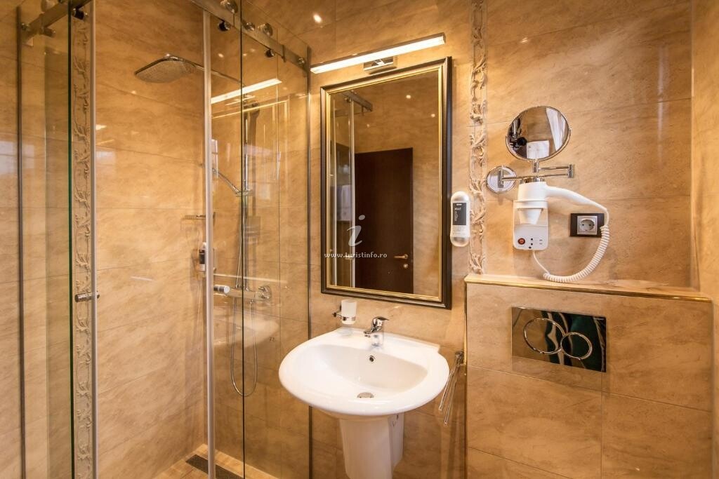 Camere de închiriat Kokel