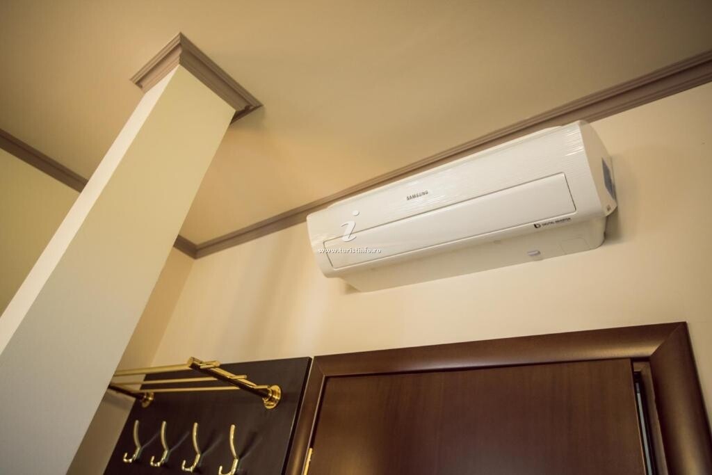 Camere de închiriat Kokel