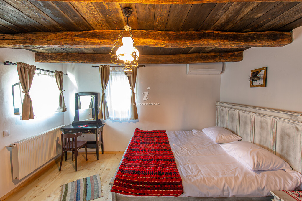 Vila Old Barn House