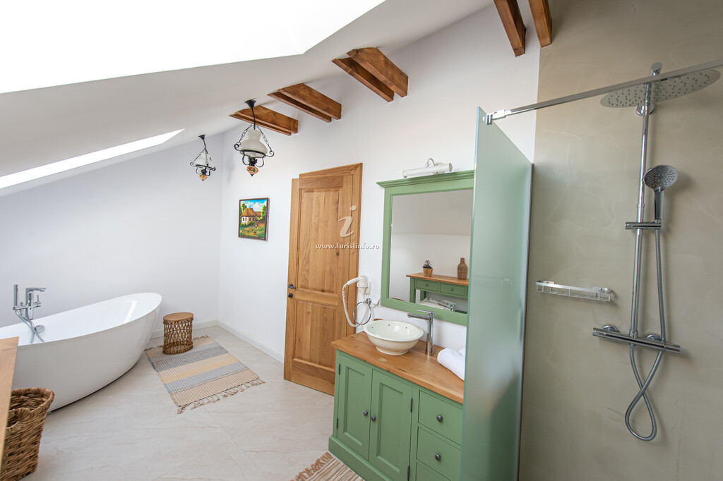 Vila Old Barn House