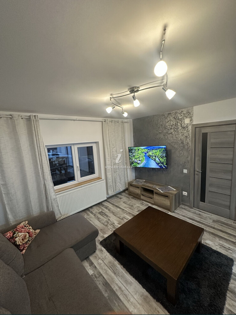 Casa Azuga Home