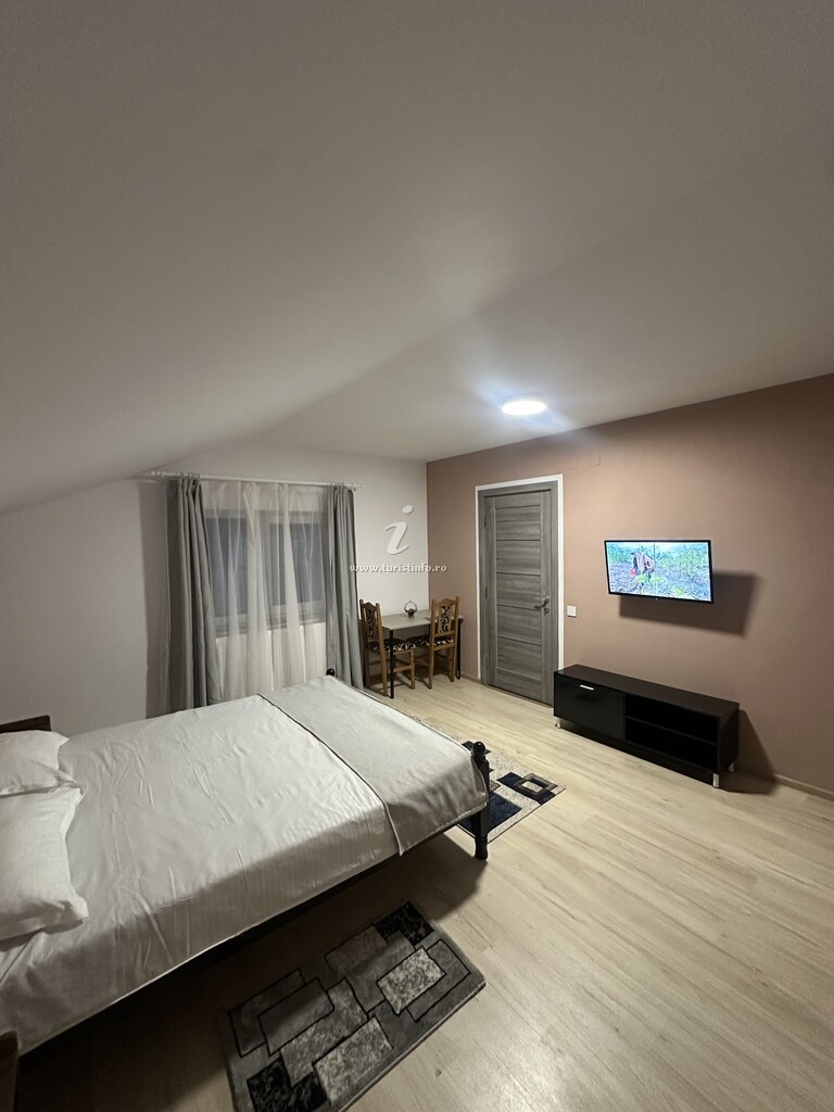 Casa Azuga Home