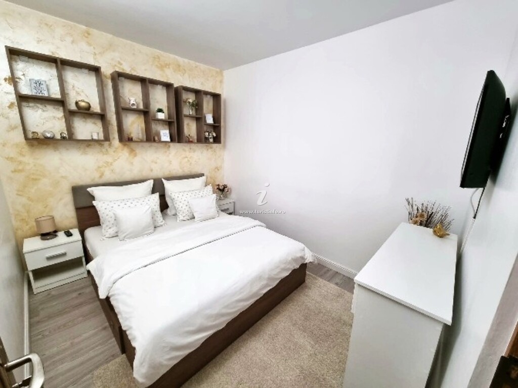 Apartament Ra