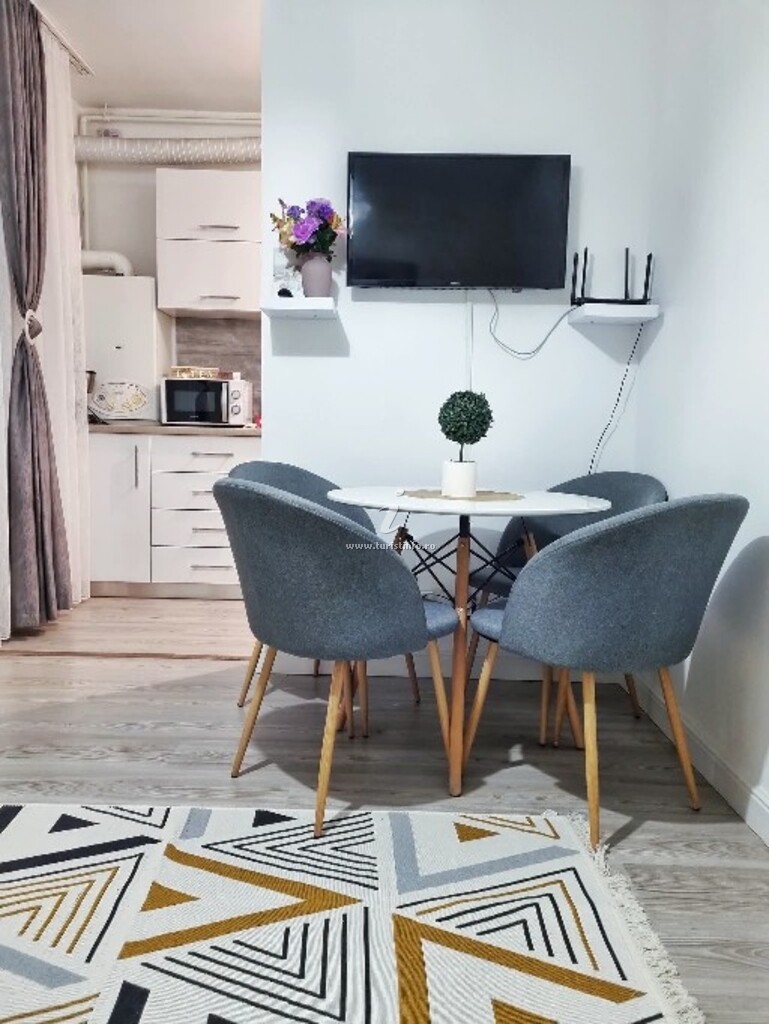 Apartament Ra