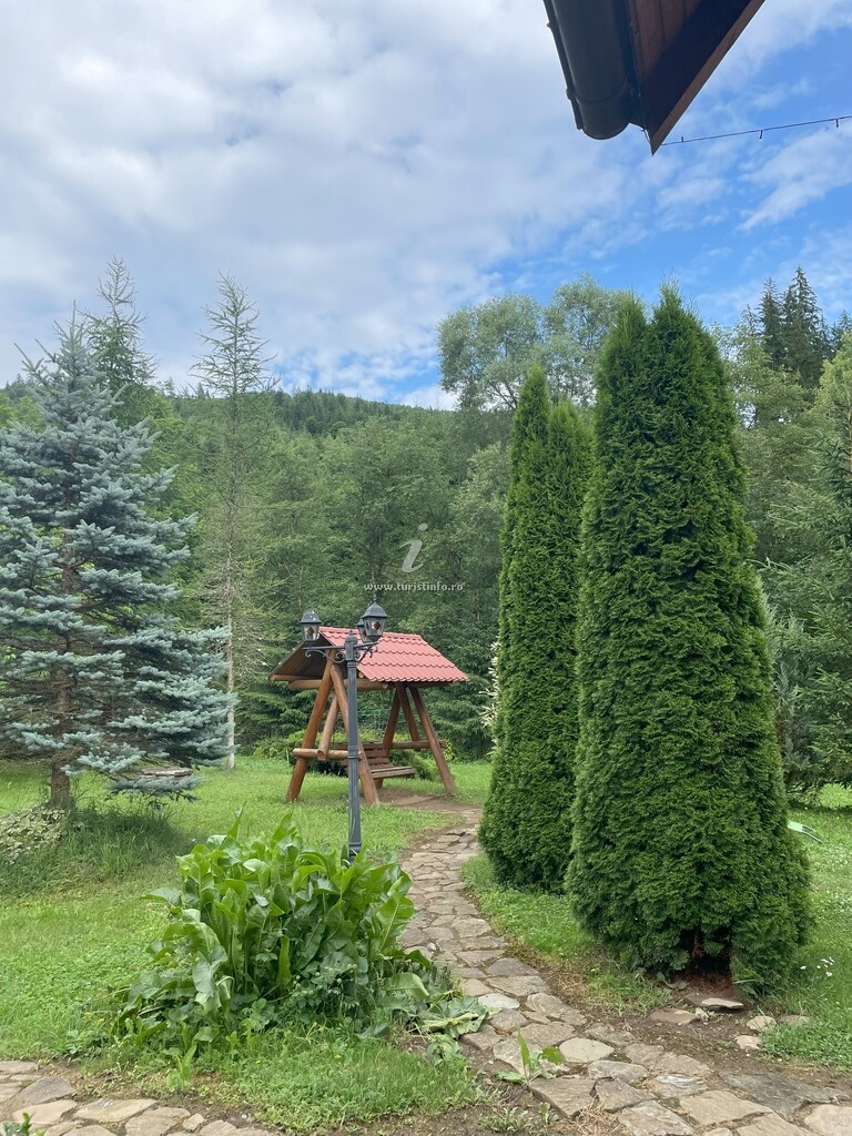 Cabana Piatra Runcului