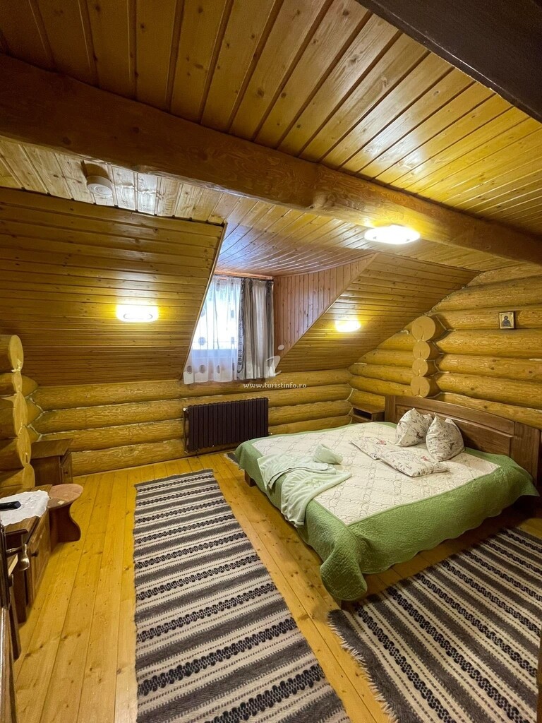 Cabana Piatra Runcului