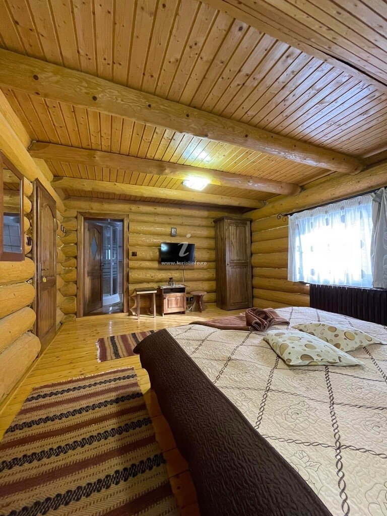 Cabana Piatra Runcului