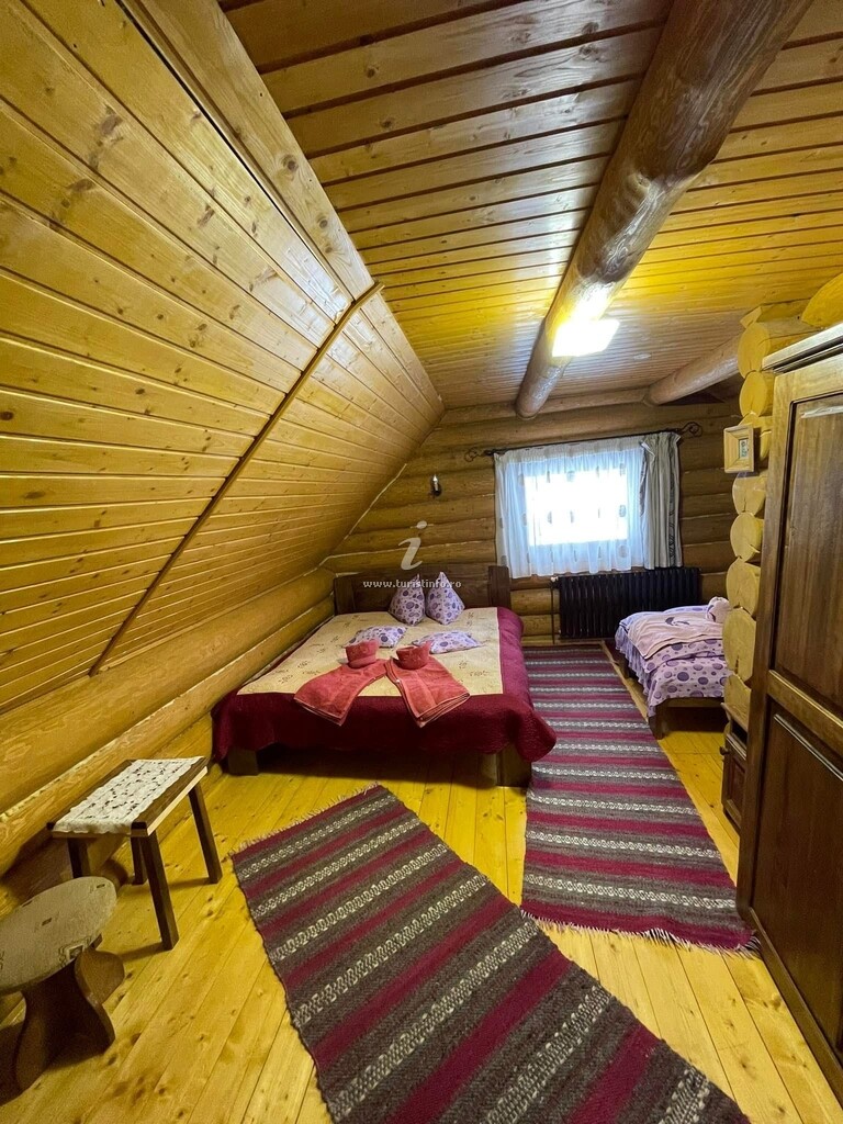 Cabana Piatra Runcului