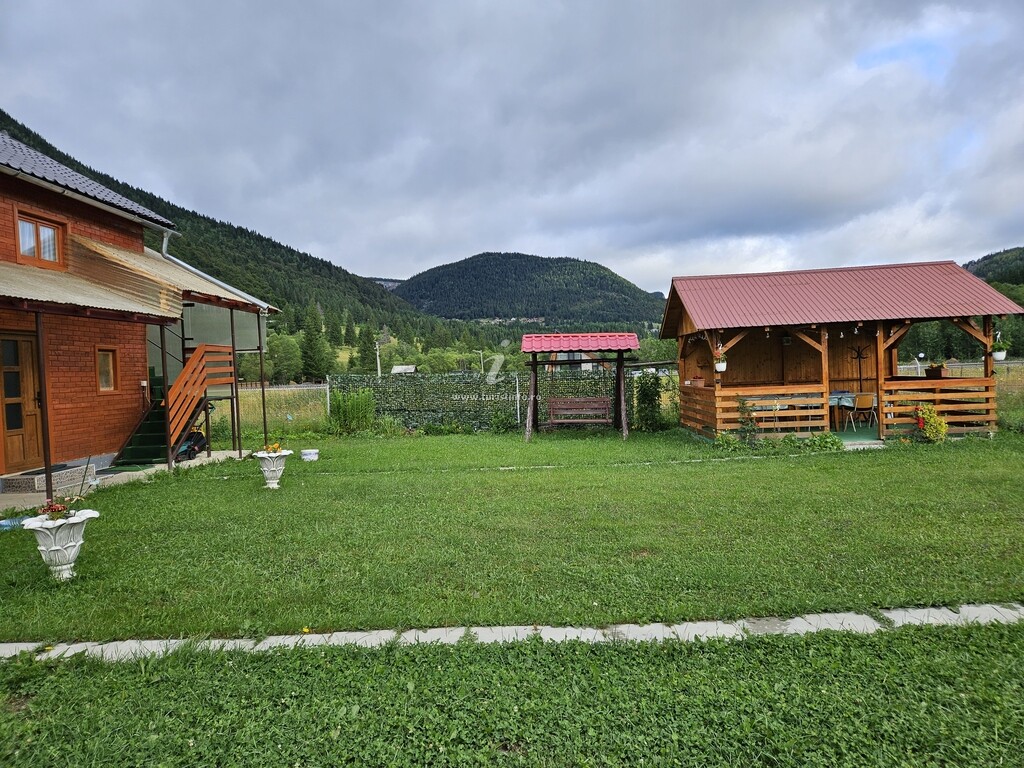Casa Iris