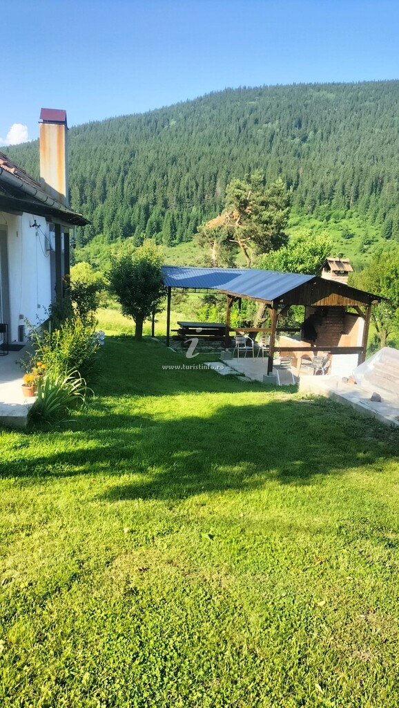 Căsuța Albă