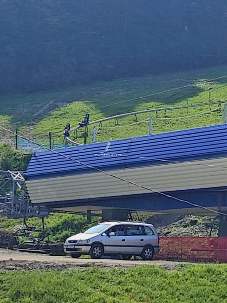 Camere de închiriat Coroana Cocoșului