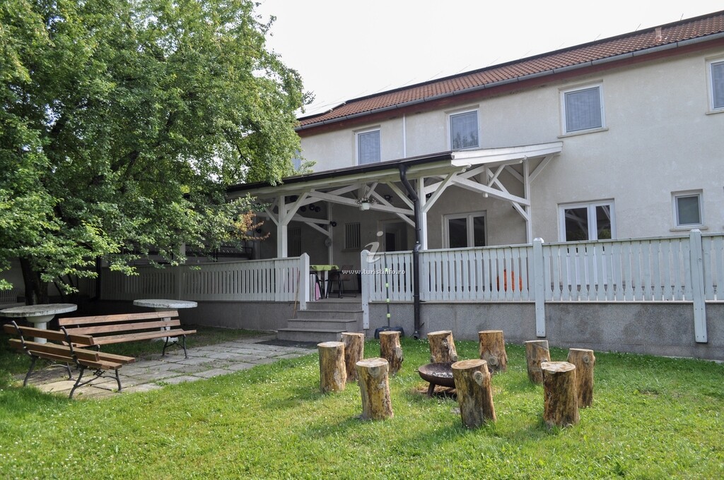 Pensiunea Casa de Oaspeți