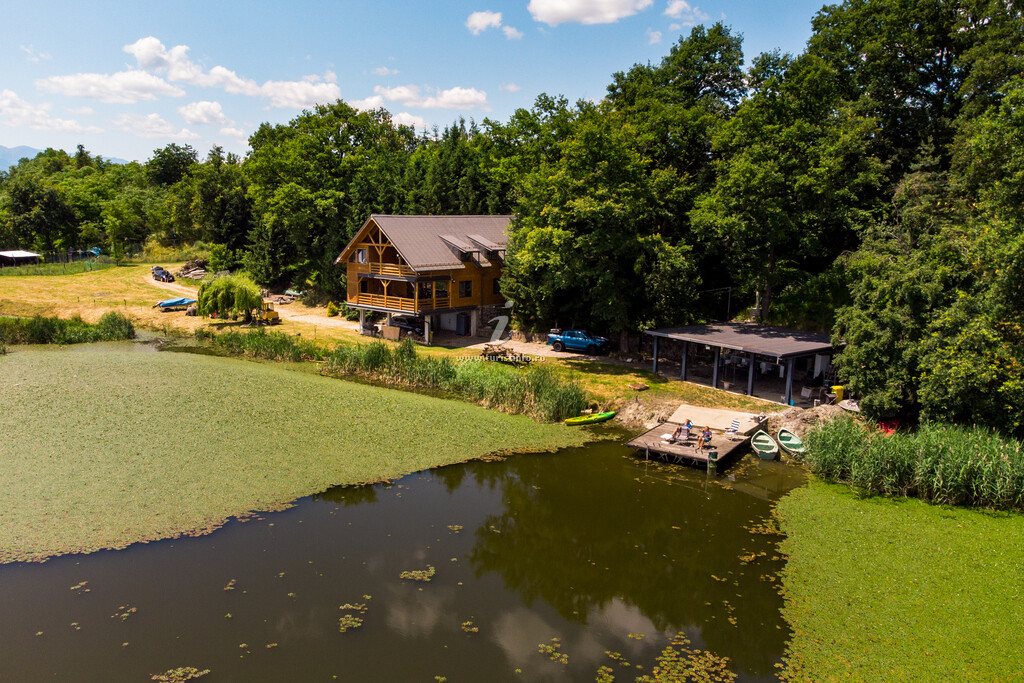Cabana Anna by the Lake