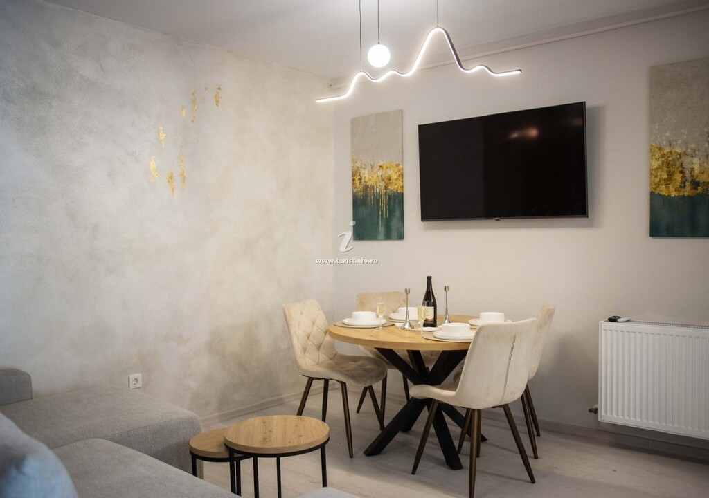 Apartament 3 Rooms Modern