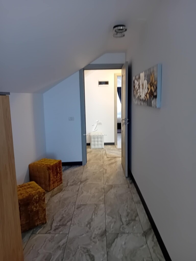 Casa de pe Vârf
