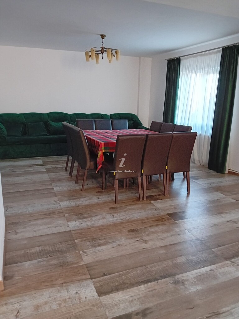 Casa de pe Vârf