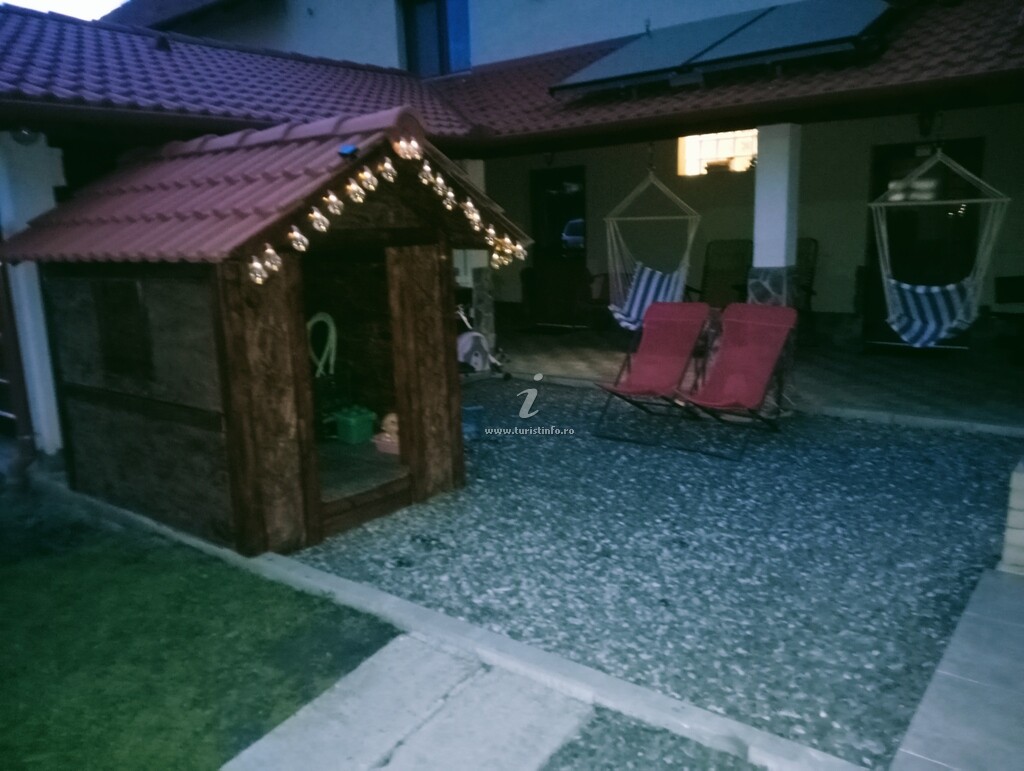 Casa Raisa și Maria