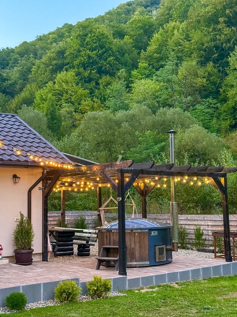 NOR Villa Ciungetu