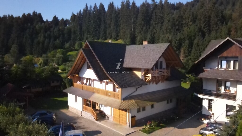 Pensiunea Casa Elvira