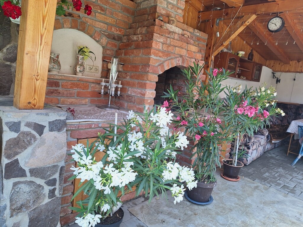 Casa Oti
