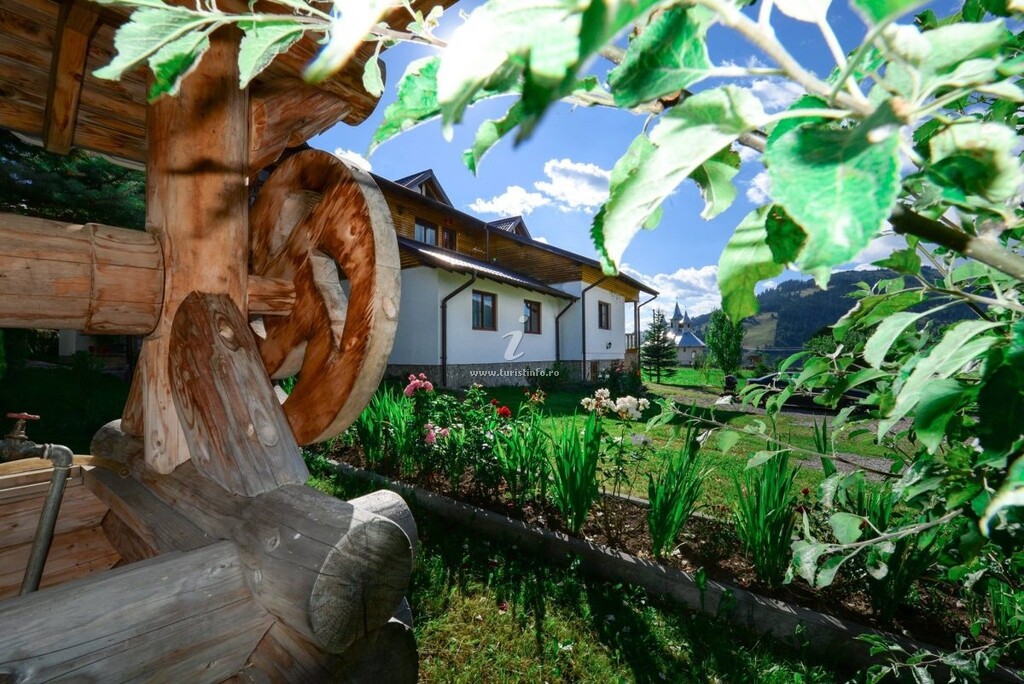 Pensiunea Arina