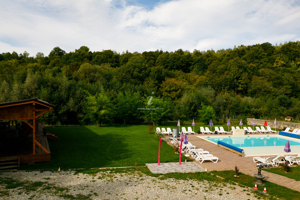 Camere de închiriat Domeniul Roa