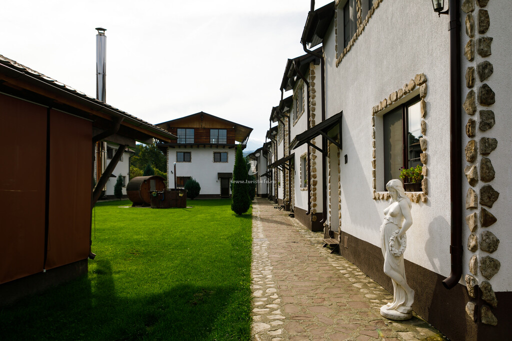 Camere de închiriat Domeniul Roa
