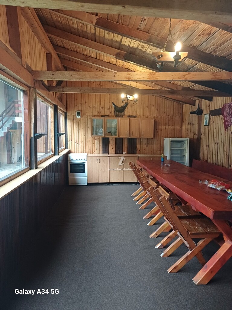 Vila Muntelui Bucegi