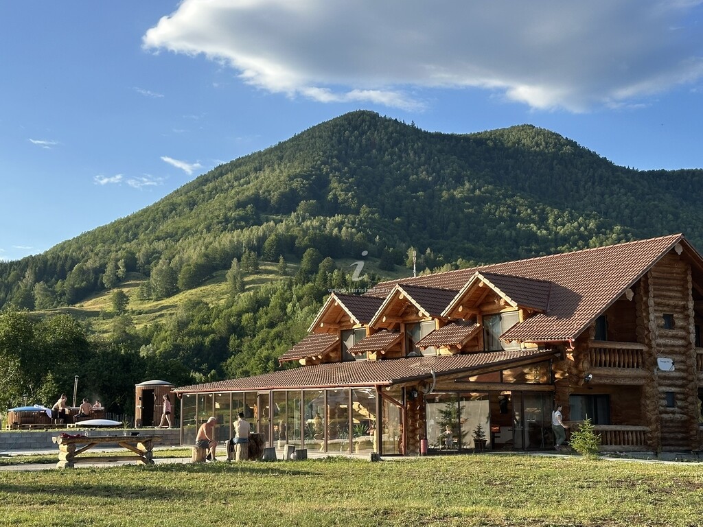 Casa de vacanță Chalet în Munții Vrancei
