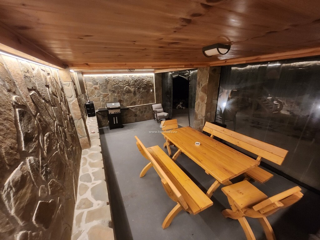 A-frame Fox Cabins