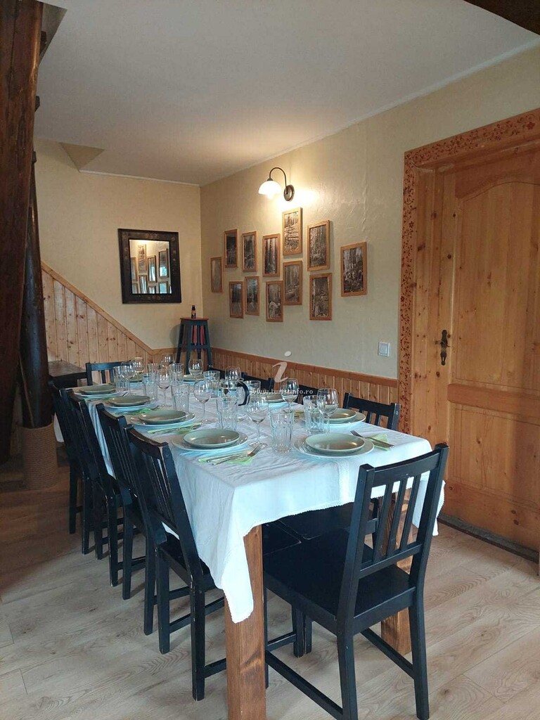 Cabana Moșneagului
