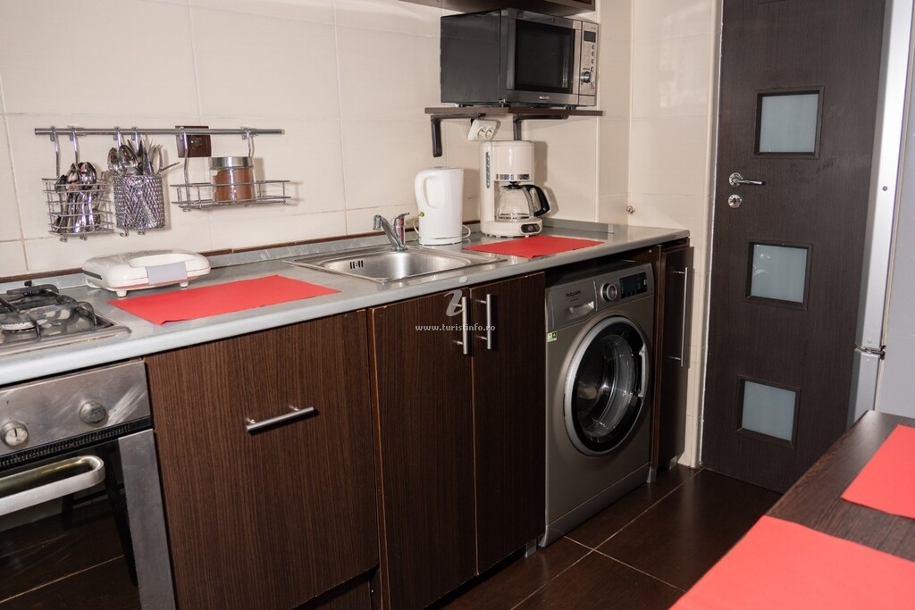 Apartament M&R