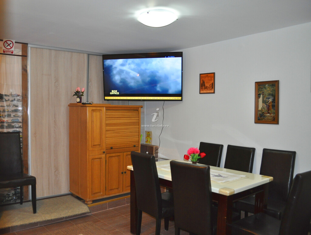 Pensiunea Casa Ana Galben - Alexia