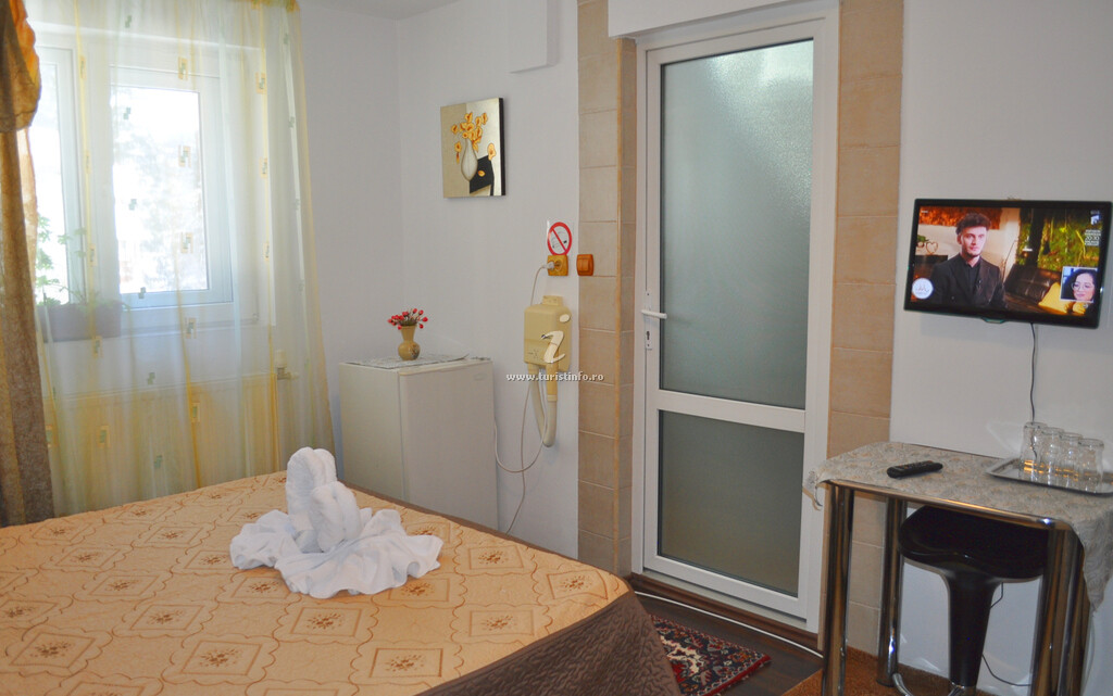 Pensiunea Casa Ana Galben - Alexia