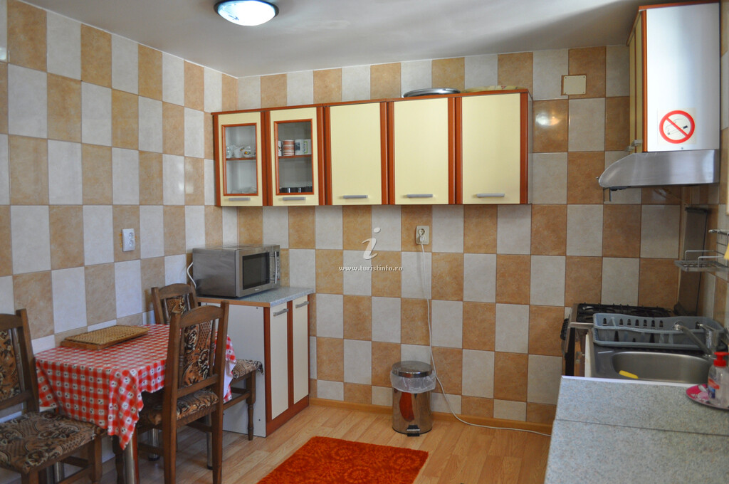 Pensiunea Casa Ana Galben - Alexia