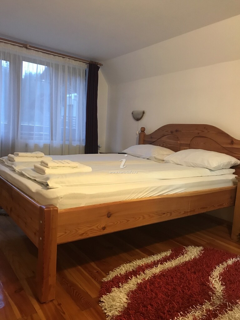 Cabana Casa dintre Brazi