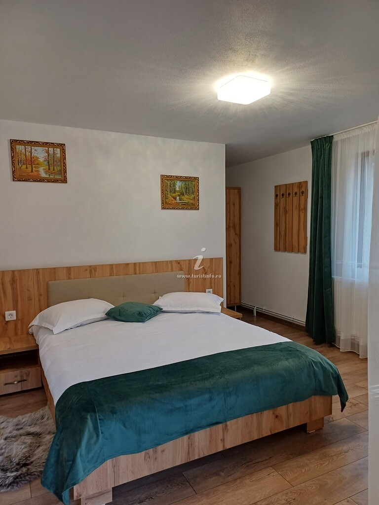 Casa de lângă Lac
