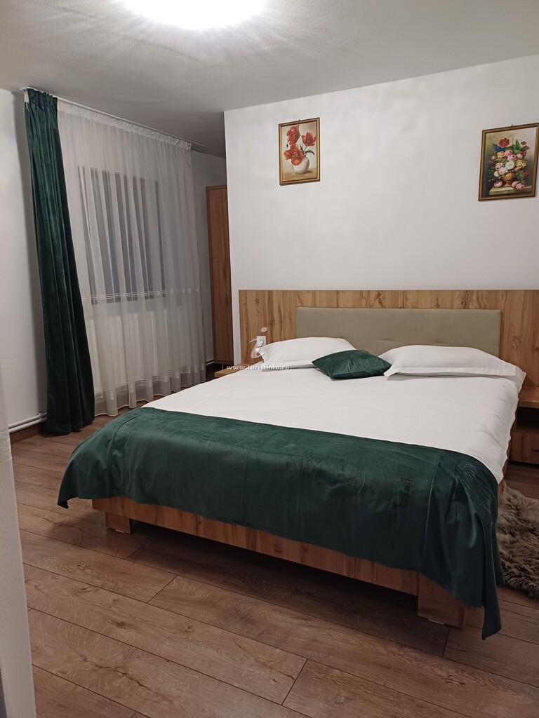 Casa de lângă Lac