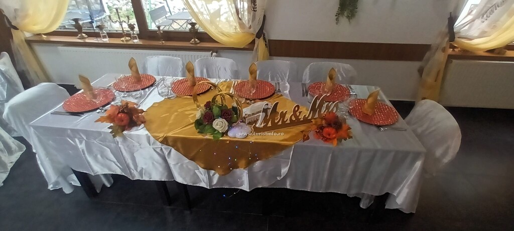 Camere de închiriat Hanul AniȚei - La Păducel