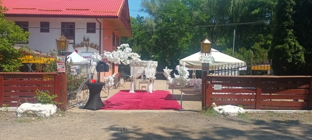 Camere de închiriat Hanul AniȚei - La Păducel