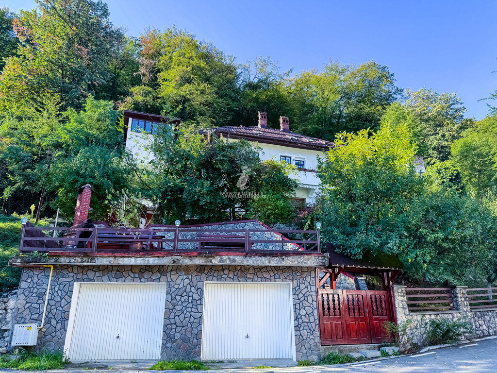 Camere de închiriat Brazilor