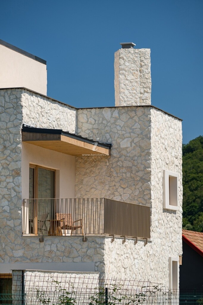 Stone Nest