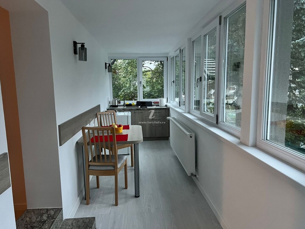 Vila Green Wood