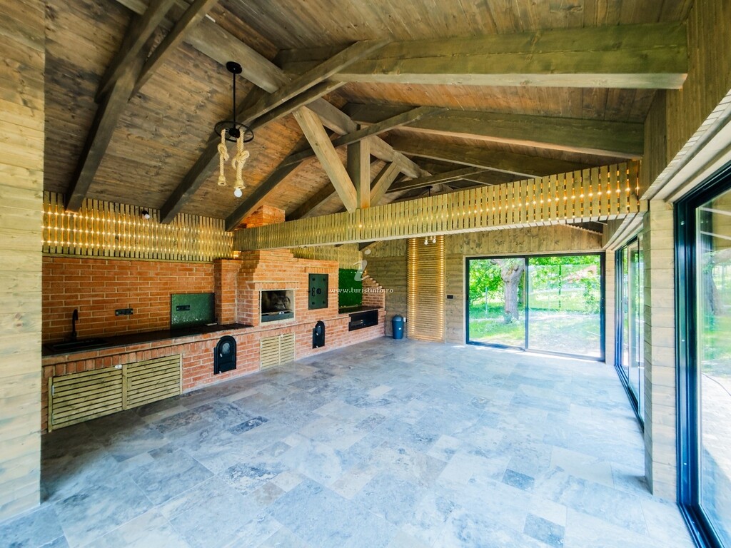 A-frame Aza Chalet