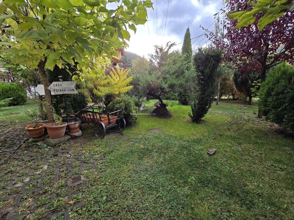 Casa Poiana 2