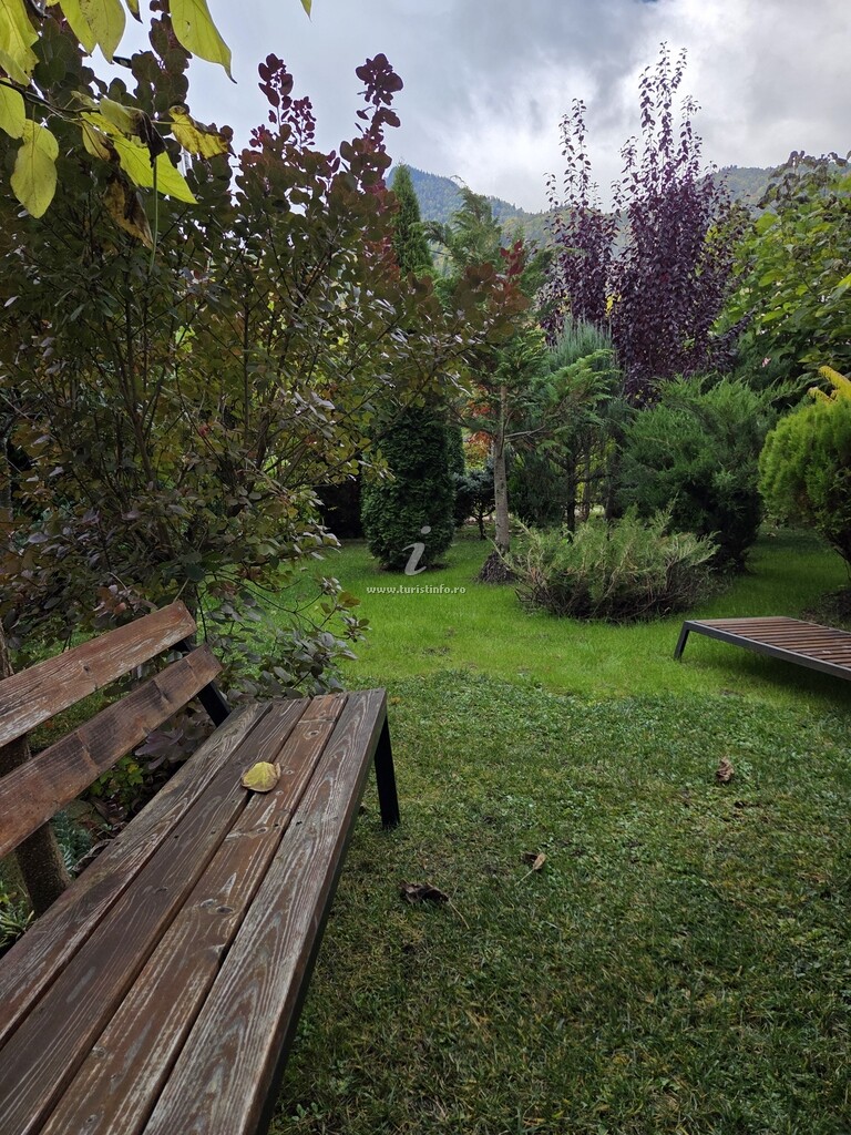 Casa Poiana 2
